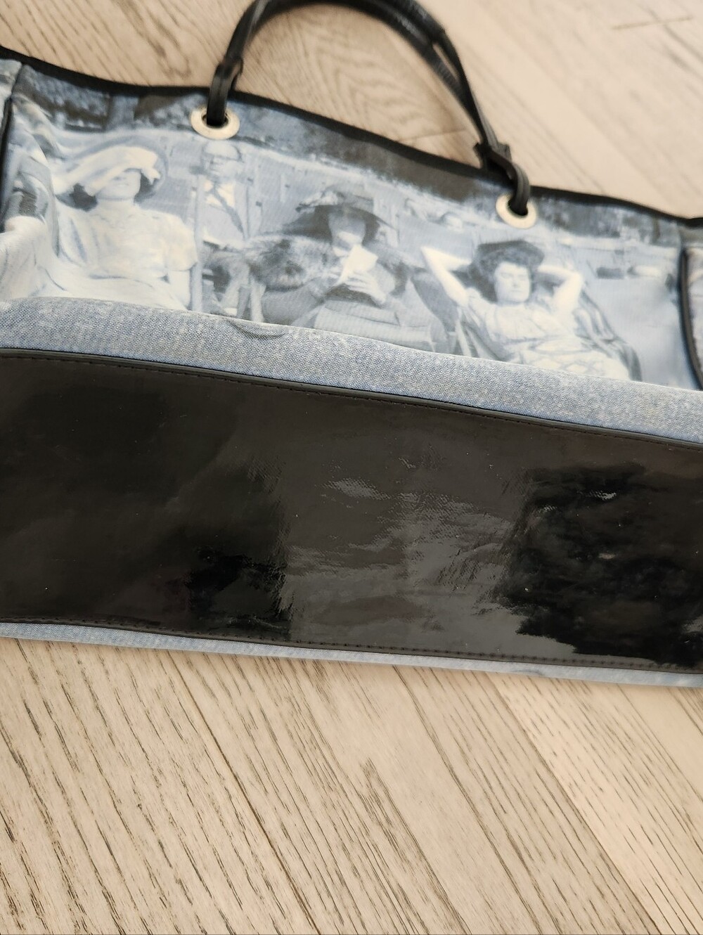 Anya Hindmarch London printed tote bag - Picture 6 of 11